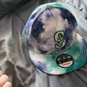 Tye dye Mariners hat